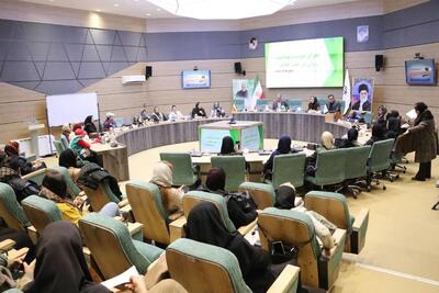  برگزاری کارگاه توانمندسازی روانی_اجتماعی بانوان ورزشکار