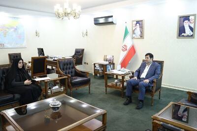  دیدار سرپرست فدراسیون ژیمناستیک با وزیر ورزش و جوانان