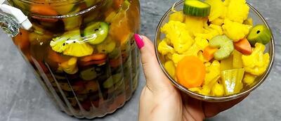  طرز تهیه ترشی گل کلم مخلوط همراه نکات مهم
