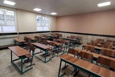  آخرین وضعیت تعطیلی مدارس و ادارات سه شنبه ۱۱ آذر ۱۴۰۴ | اقتصاد24