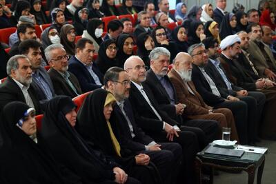  قالیباف: بازنگری در قوانین کار، توسعه دورکاری و ایجاد مهدهای کودک سازمانی لطف به زنان نیست