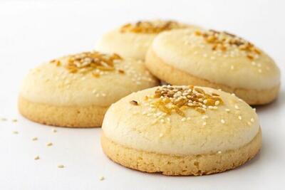  آموزش شیرینی پزی / طرز تهیه کلوچه با شیر خشک؛ نرم، خوش‌عطر و مناسب عصرانه
