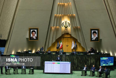  مجلس چقدر پاسخگوی مردم بوده است؟