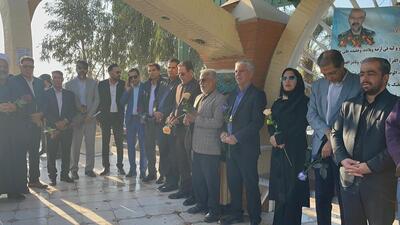  عطر احترام در روز مجلس با یاد بزرگان در جیرفت و عنبرآباد