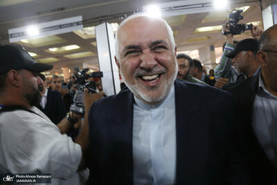  ادعای محمدصادق کوشکی: ظریف و تیمش در مذاکرات برجام ۲۷۰ کیلو آجیل و پاستیل خوردند! + سخنگوی وزارت خارجه: در حد اتهام است، باید اثبات کنند + فیلم