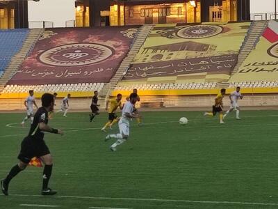  اعلام برنامه فشرده و سرنوشت‌ساز سپاهان و ذوب‌آهن تا پایان نیم‌فصل