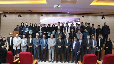  دانش آموزان کرمانی رتبه اول کشوری جشنواره جوان خوارزمی را کسب کردند