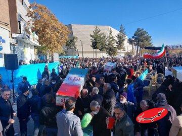  روزنامه اصولگرا: بعد از جنگ12روزه رادیکالها جای خدا نشسته اند و برای شهدای این جنگ تعیین تکلیف می کنند/ رسانه ملی هنوز دنبال ایده مخاطب 10درصدی است - کلبه سرگرمی