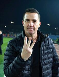  نارضایتی اوسمار از هافبک‌های پرسپولیس در آستانه دربی
