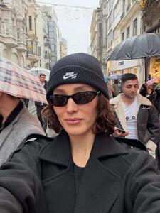  فرشته حسینی در هوای بارانی استانبول