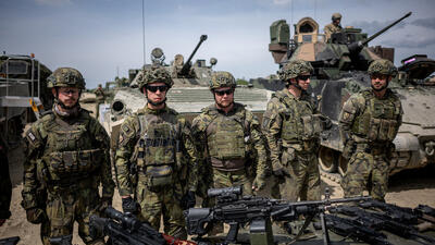  بلومبرگ: اعضای ناتو از آمریکا درخواست دارند که در تعداد سربازان تجدیدنظر کند