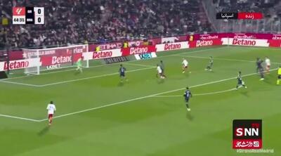  گل اول برای خیرونا توسط اوناهی در دقیقه ۴۵ مسابقه / رئال مادرید ۰ - ۱ خیرونا