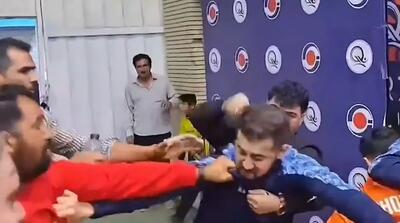  لحظات کتک‌کاری در بازی مس سونگون و گهر زمین