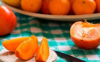  آیا خرمالو واقعا باعث انسداد روده می‌شود؟