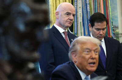  سوال بزرگی که هم‌چنان بی‌پاسخ مانده: معیار اینفانتینو برای اهدای جایزه «صلح فیفا» چیست؟