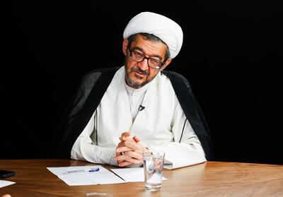  مهدوی‌زادگان: روشنفکرها پس از انقلاب با نیت استفاده ابزاری طرفدار کتاب میرزای نائینی شدند - تسنیم