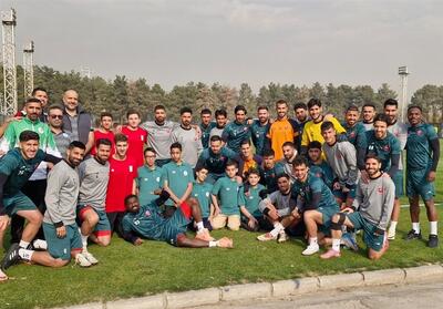  دیدار ملی‌پوش جوان شنای نابینایان با پرسپولیسی‌ها - تسنیم