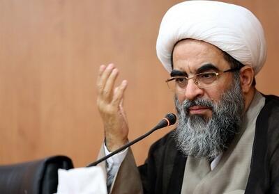  آیت‌الله فاضل لنکرانی: تنها راه اصلاح جامعه، تمسک واقعی به قرآن است - تسنیم