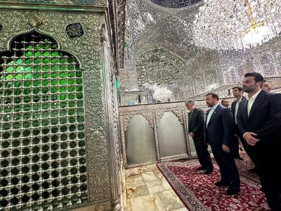  وزیر فرهنگ به زیارت حرم مطهر شاهچراغ(ع) مشرف شد