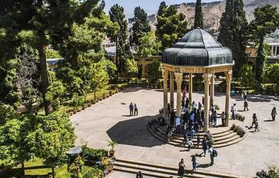  اراذل و اوباش حافظیه را به هم می‌ریزند