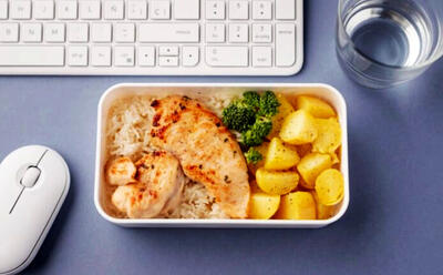  طرز تهیه ۱۰ غذای رژیمی با مرغ برای سرکار