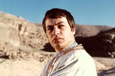  قابی از بازیگر قدیمی سینما بعد از سال‌ها در کنار بهمن مفید