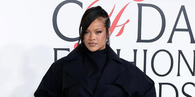  ریانا برای حضور روی فرش قرمز بعد از زایمان سومش، بدترین انتخاب را داشت - چی بپوشم