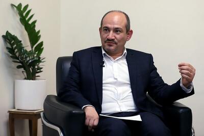  تهدید واقعی علیه آمریکا در سطح جهانی چین است/ چین کاری کرده که با وجود همه دشمنی ها، آمریکا توان به چالش کشیدن جدی این کشور را ندارد/ چون دیگران در کشور ما منافعی ندارند سرنوشت ما برایشان مهم نیست/ زنجیره منافع آمریکا به چین پیوند خورده و توان اقدام علیه چینی‌ها را ندارد