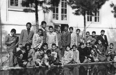  آمار خواندنی از دانش آموزان تهرانی ۷۰ سال پیش!