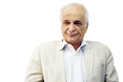  مسعود سپهر استاد علوم سیاسی دانشگاه شیراز: تعارض منافع مجلس مانع تحقیق و تفحص از فرادولتی‌هاست