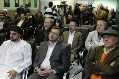 بازدید نمایندگان سازمان‌های بین‌المللی و مدیران ارشد وزارت امور خارجه از نمایشگاه عکس حوادث و سوانح