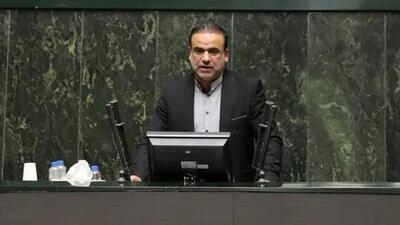  تمام پروژه‌های شرق کشور به دلیل عدم همکاری سازمان برنامه و بودجه در حال تعطیلی است