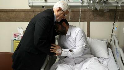  عیادت معاون اول رئیس جمهور  از سقاب اصفهانی