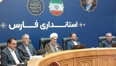  آغاز نشست شورای فرهنگ عمومی فارس با حضور وزیر ارشاد