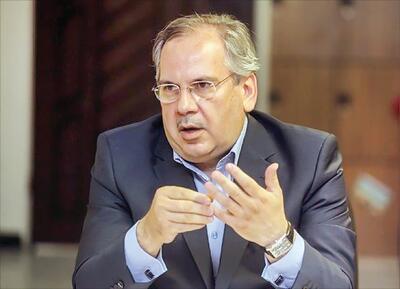  فقرا مزاحم نشوند تا الیگارش‌ها غارت کنند!
