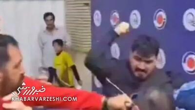  ویدیو| تعرض به یک خانم عامل اصلی درگیری بود؛ بله غیرت هوادار ما به جوش آمد!