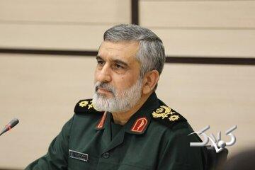  روایت نماینده ولی فقیه در بسیج مستضعفین از شیوه مدیریتی شهید حاجی‌زاده بر هوافضا/ سالی چندبار و حتی هر ماه به محضر آقا می رفت - مجله اینترنتی کولاک