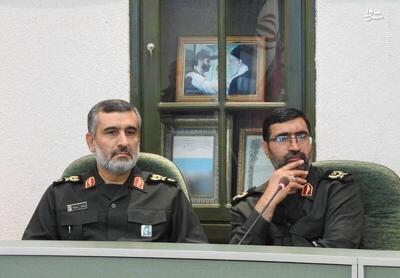  عکس/ سنگ مزار مشترک شهیدان حاجی‌زاده و محمود باقری