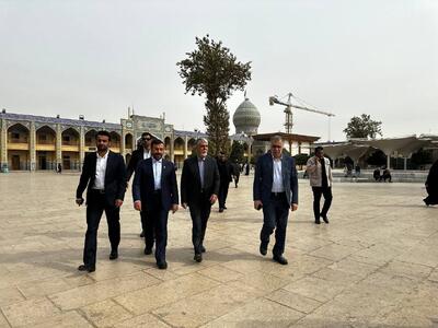  تشرف وزیر فرهنگ و ارشاد اسلامی به حرم شاهچراغ(ع)