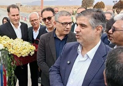  زندیه وکیلی: توسعه لجستیک و صادرات در اولویت اقدامات است