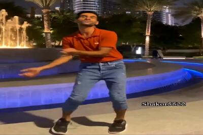  آواز محلی؛ مرد پاچه هاشو کشید بالا اومد وسط پیچ و تاب داد خارجیا دیدنش نگید ایرانیه