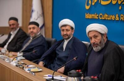 ایرانیان در کربلا سفره ام‌البنین برپا می‌کنند