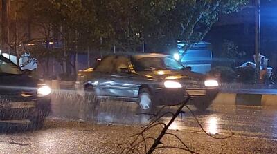  تصاویر بارش باران در پایتخت را می‌بینید