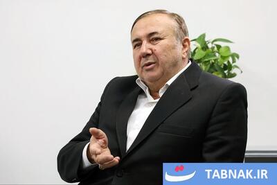  روزی‌که پزشکیان رئیس‌جمهور شد.../ وقت پوست اندازی است/ آب هست، ولی دریاچه خشکیده!