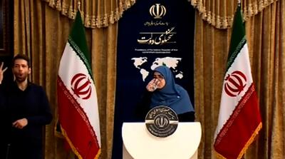  سرفه‌های مکرر سخنگوی دولت در نشست خبری!