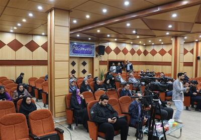  جلسه انتخاب شهردار اهواز به‌دلیل خروج 3 عضو شورا از حد نصاب افتاد - تسنیم