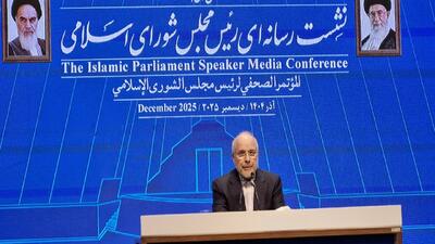  قالیباف:مهمترین چالش کشور مسائل اقتصادی است