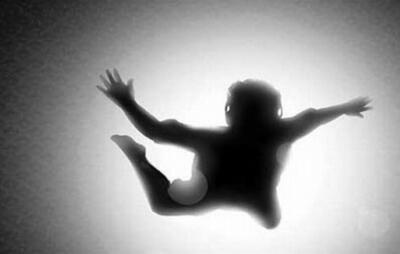  خودکشی هولناک در پل میدان رسالت