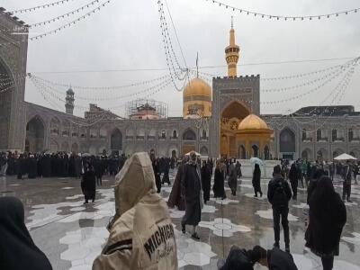  هوای بارانی حرم رضوی
