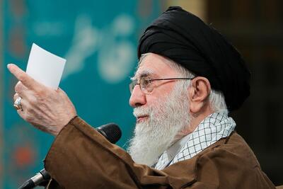 توصیه رهبر انقلاب که با تشویق خانمها همراه شد؛ روایت شده مردها به زنهایشان بگویند دوستت دارم